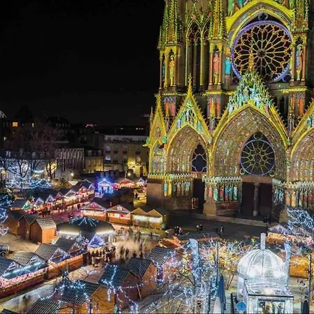 Clovis Luxueux Centre Au Pied De La Cathedrale Appartement Reims